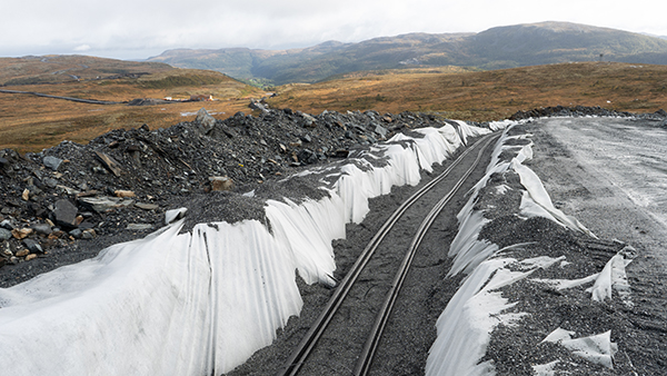 Cables ploughed into the ground