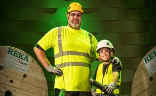 AXCMK-HF D Helppo on kuin paluu vanhaan – todella taipuisa ja helppo käsitellä.